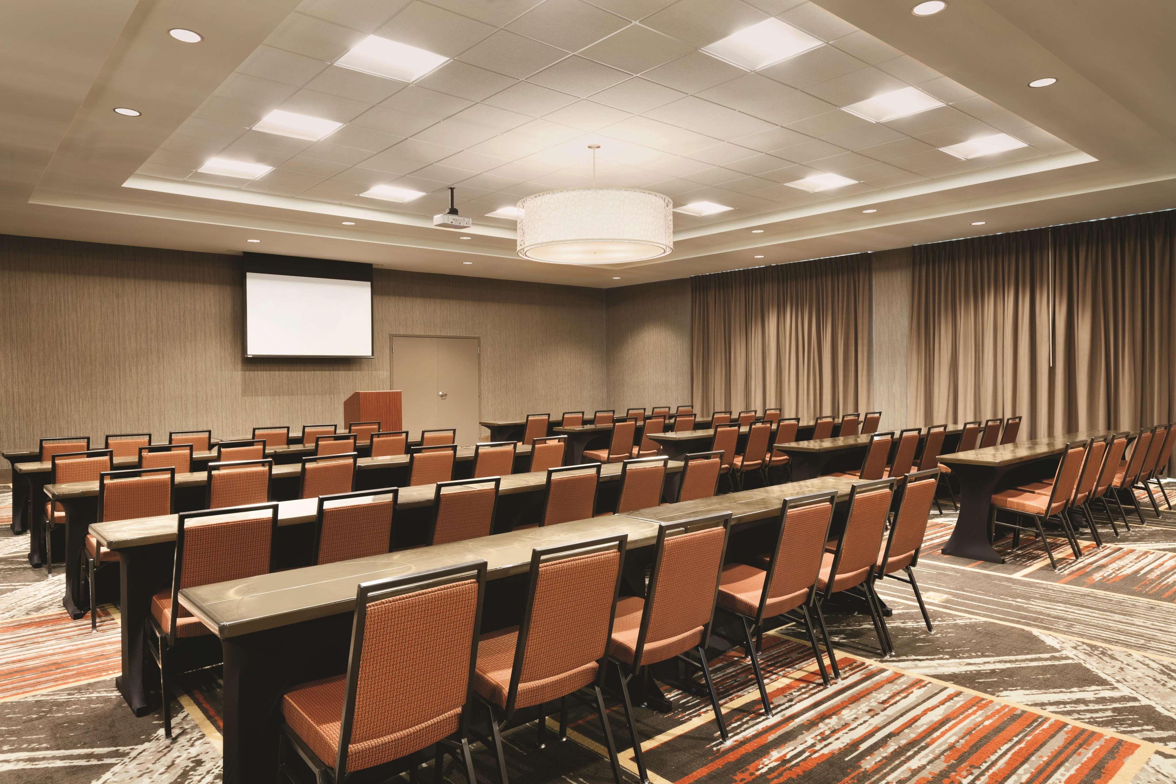 Hyatt Regency Phoenix Downtown - No Destination Fees Экстерьер фото