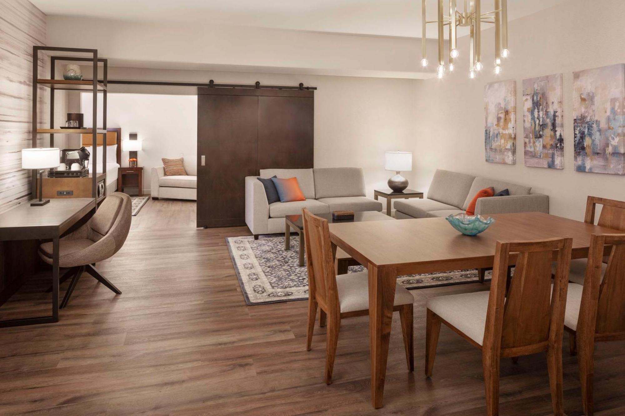 Hyatt Regency Phoenix Downtown - No Destination Fees Экстерьер фото